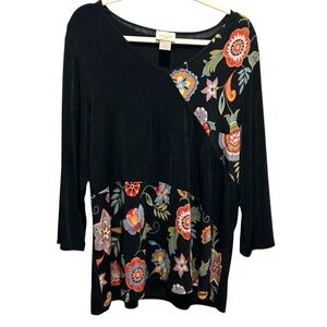 Choices Woman Black and Floral Tunic 3/4 Sleeves - Size 1X
